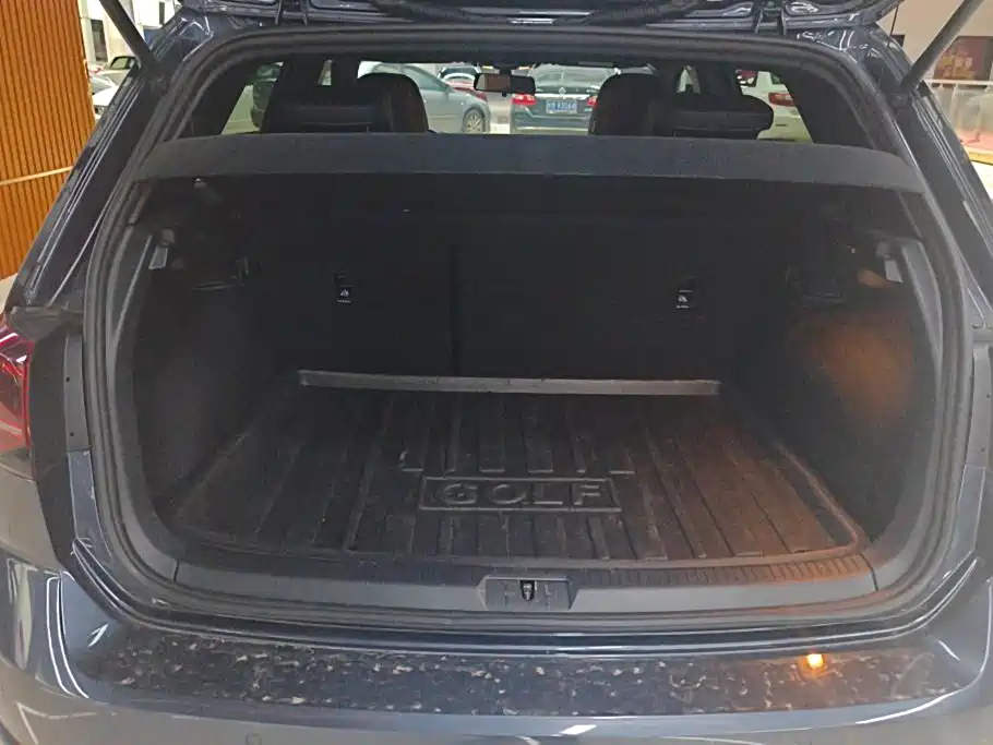 Volkswagen Golf 2020