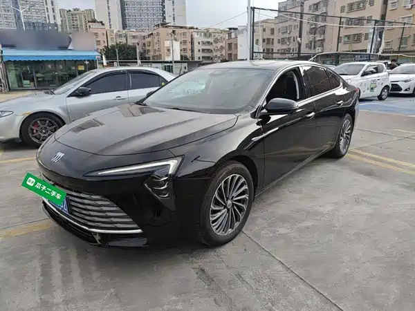 Buick LaCrosse 2024