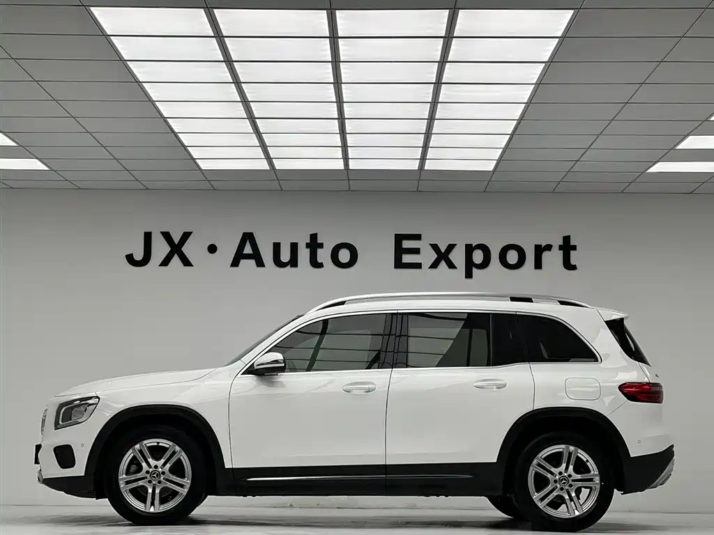 Mercedes-Benz GLB 2021 — фото 25