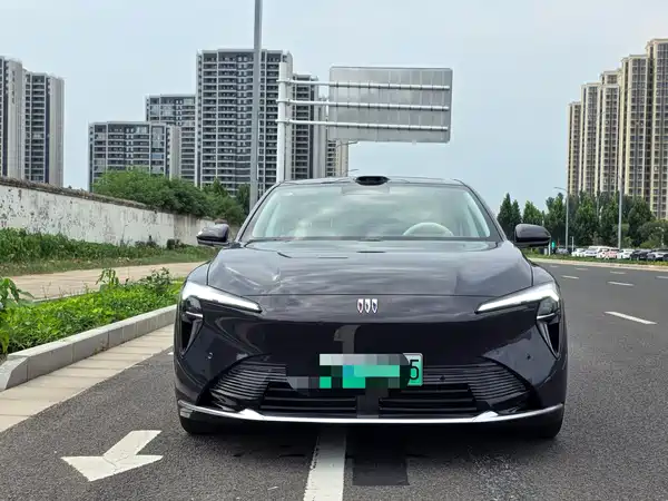 Buick Zhijing L7 2025