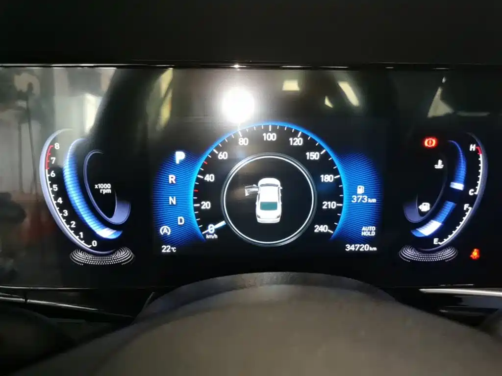Hyundai Mistra 2022 — фото 12