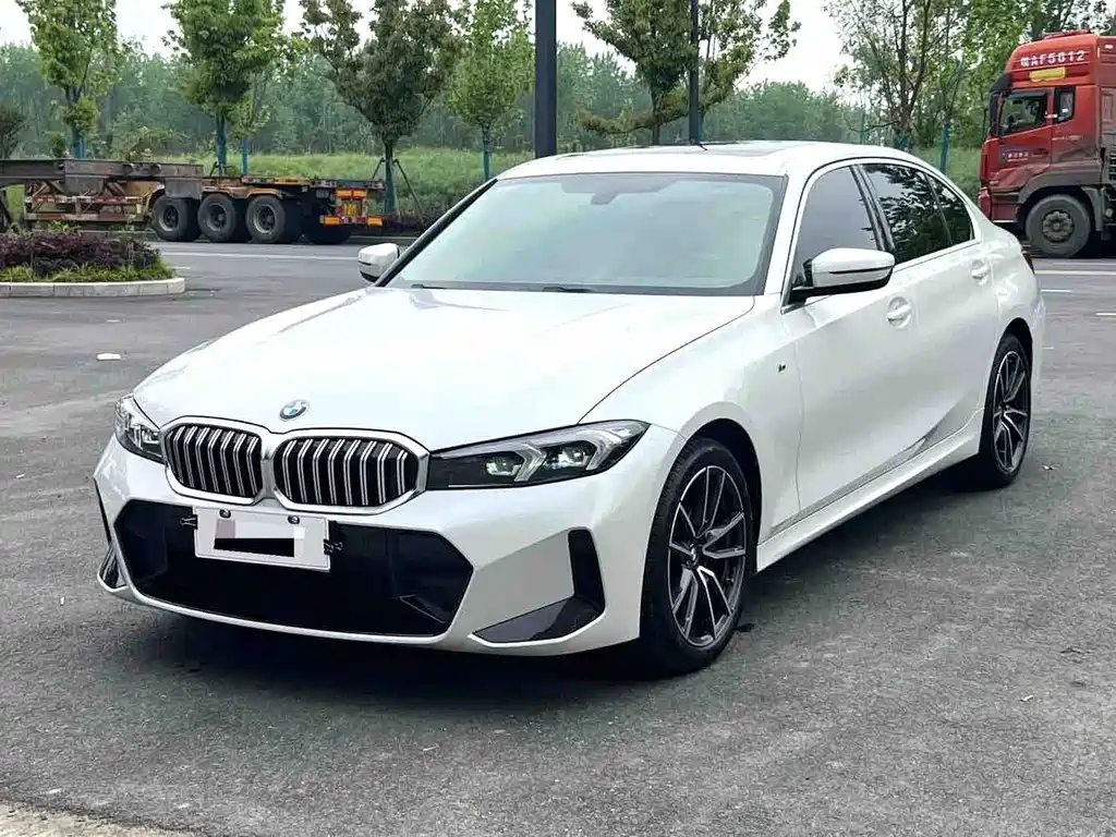BMW 3 Series 2023