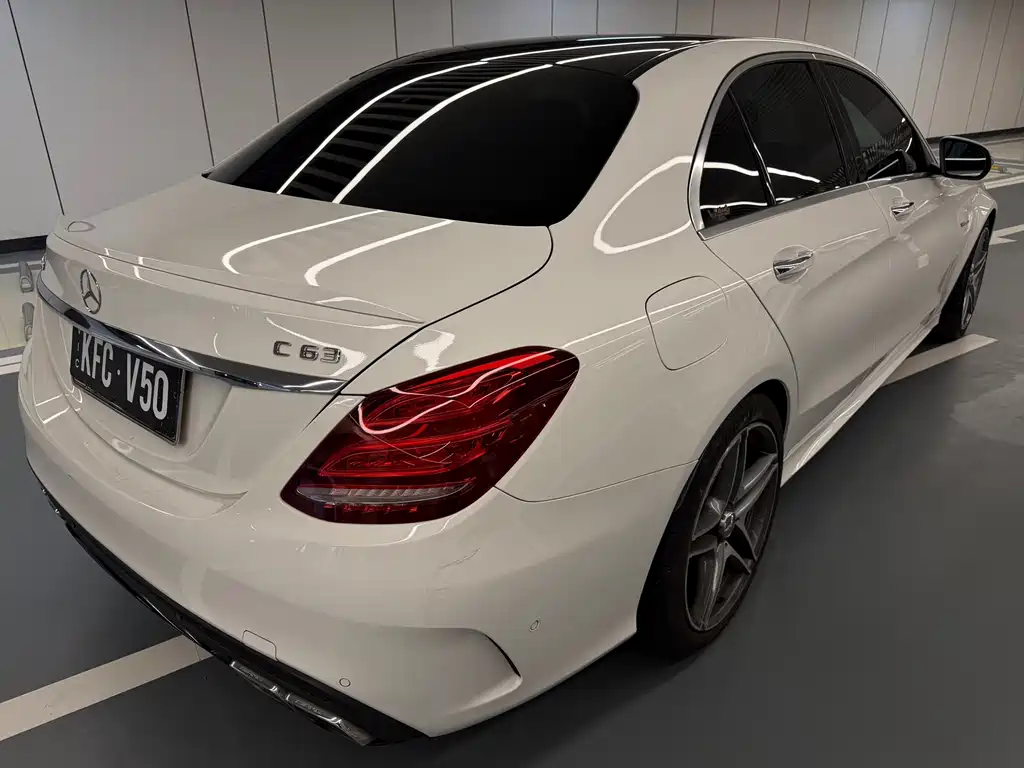 Mercedes-Benz C-Class AMG 2016 — фото 11