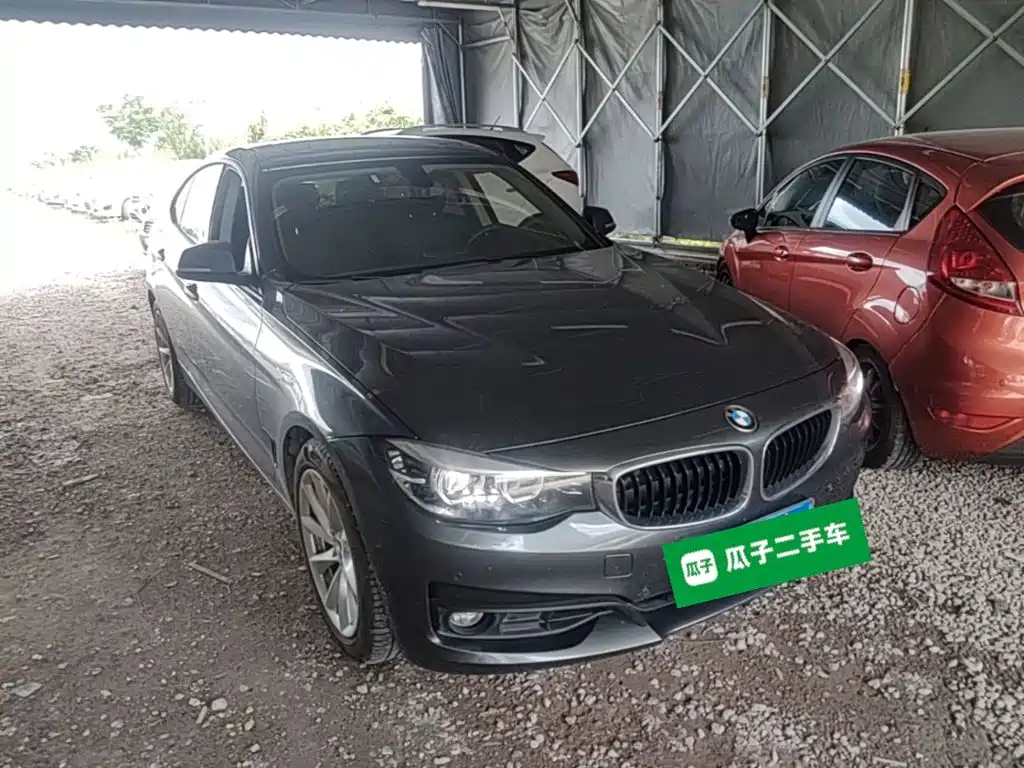 BMW 3 Series GT 2018 — фото 4
