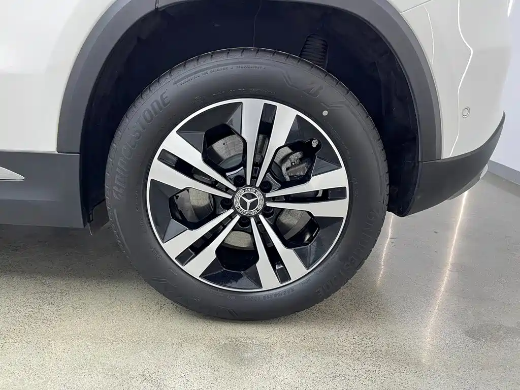 Mercedes-Benz GLA 2023 — фото 31