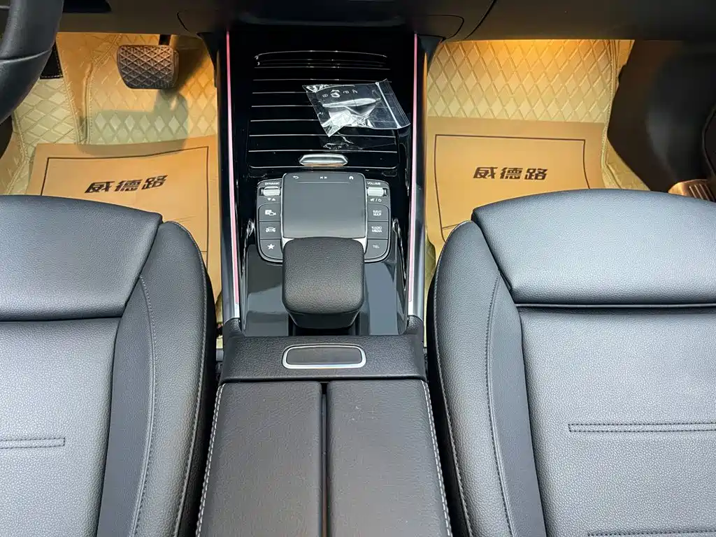 Mercedes-Benz GLA 2023 — фото 22