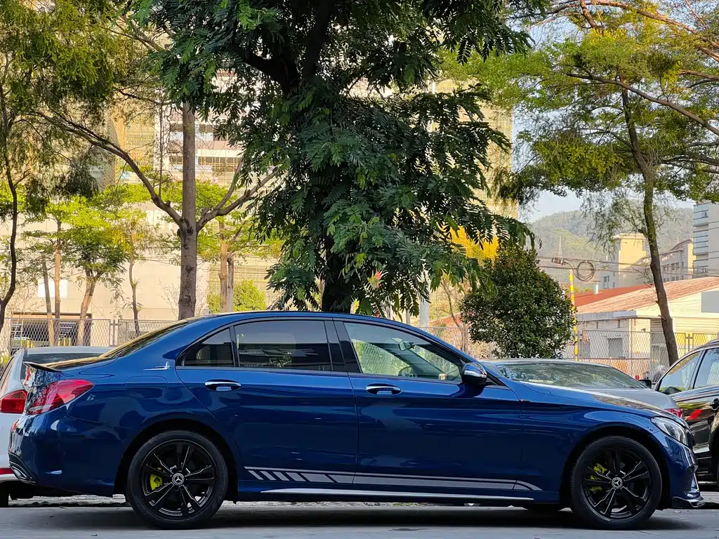 Mercedes-Benz C-Class 2018 — фото 11