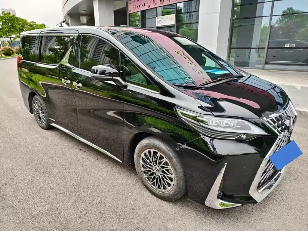 Toyota Vellfire 2019 — фото 3