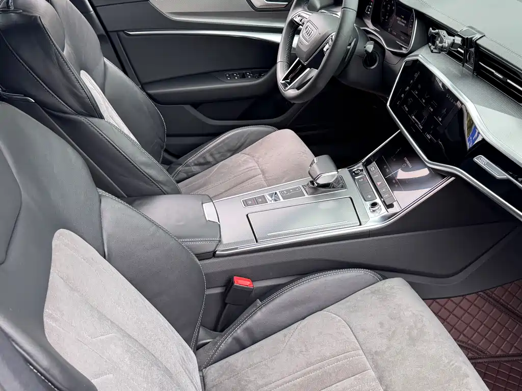 Audi A6L 2022 — фото 28
