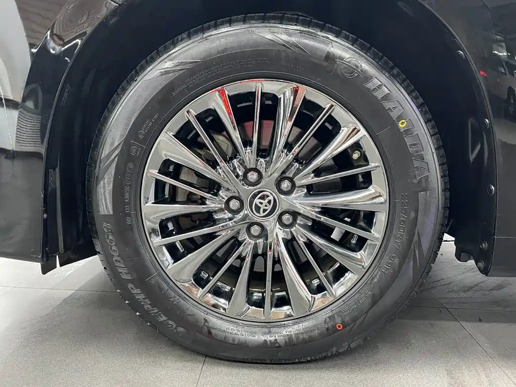 Toyota Vellfire 2020 — фото 15