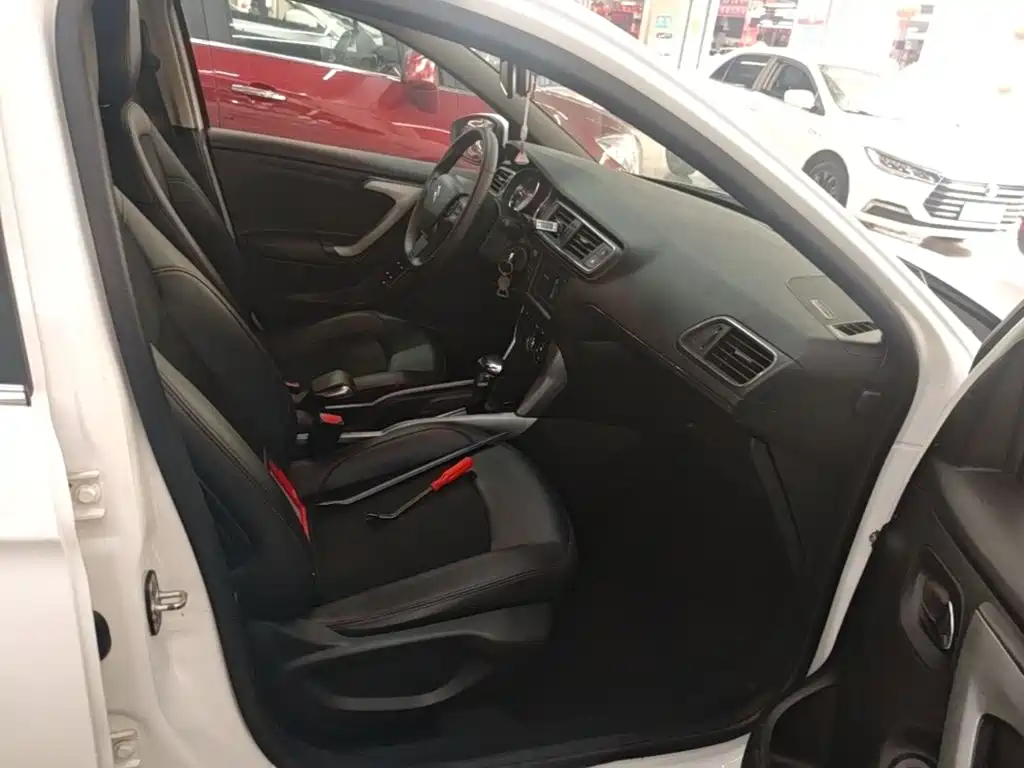 Citroën C3-XR 2015 — фото 25