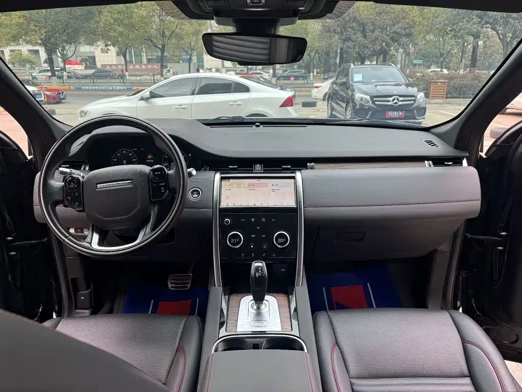 Land Rover Discovery Sport 2020 — фото 13