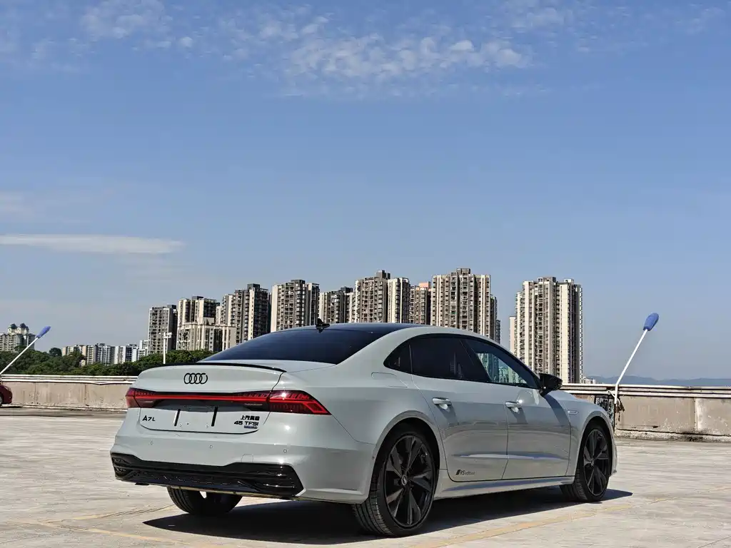 Audi A7L 2026 — фото 3