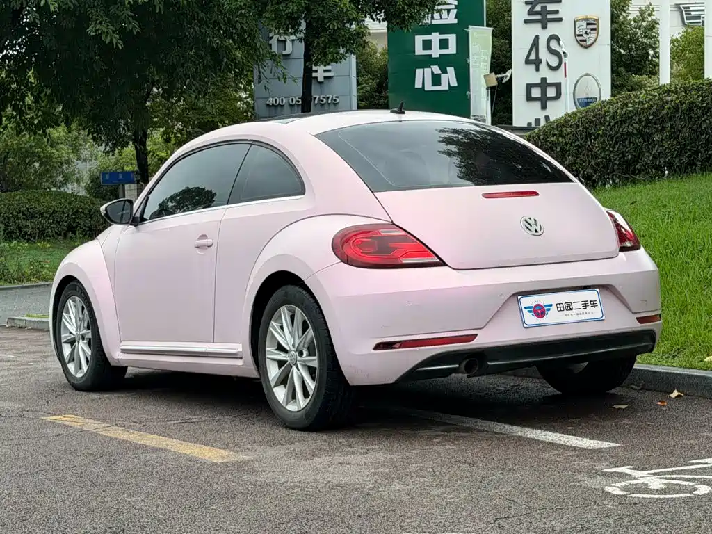 Volkswagen Beetle 2018