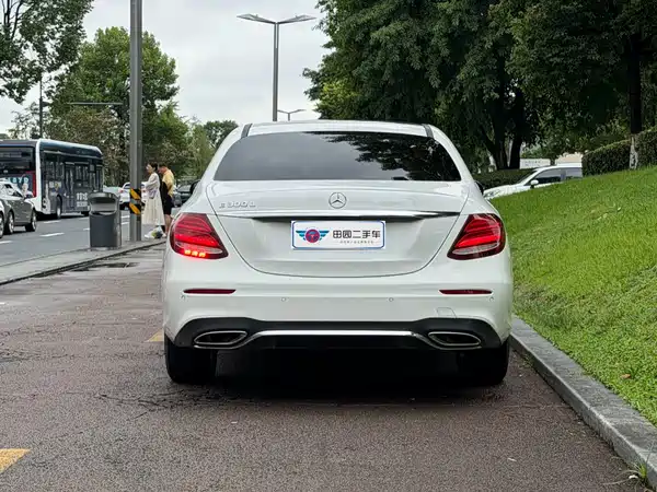 Mercedes-Benz E-Class 2020