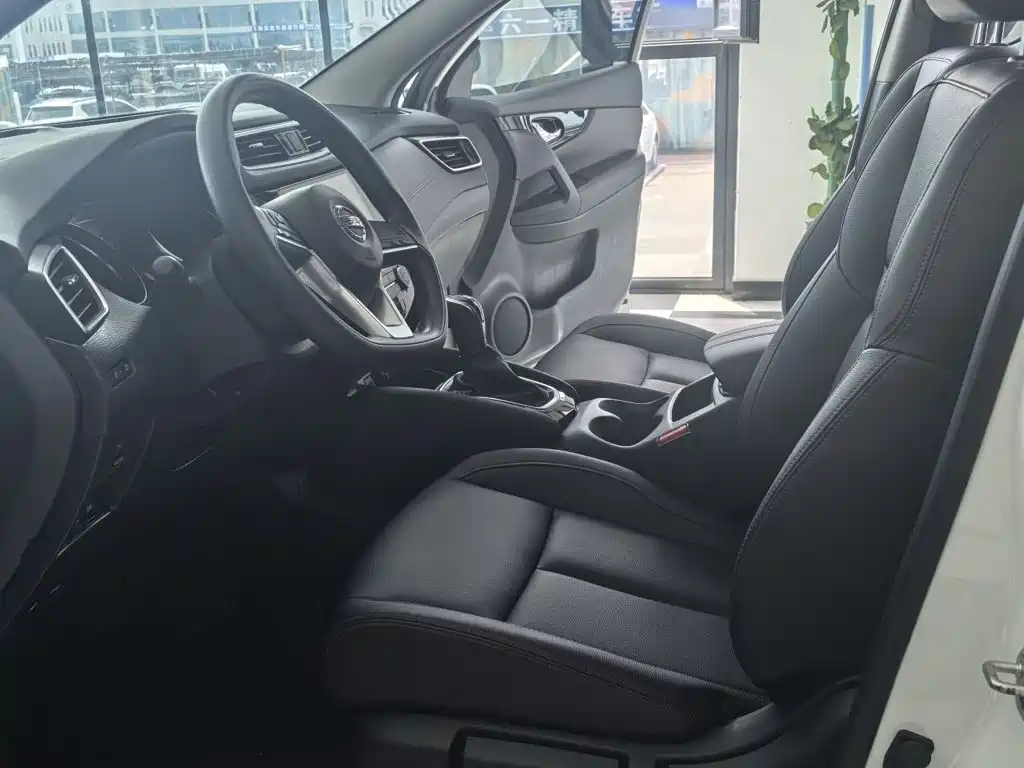 Nissan Qashqai 2022 — фото 12