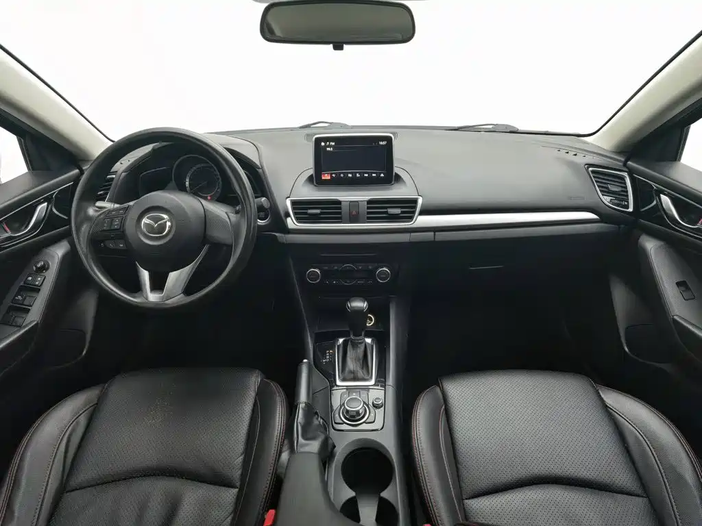 Mazda 3 Angkesela 2016