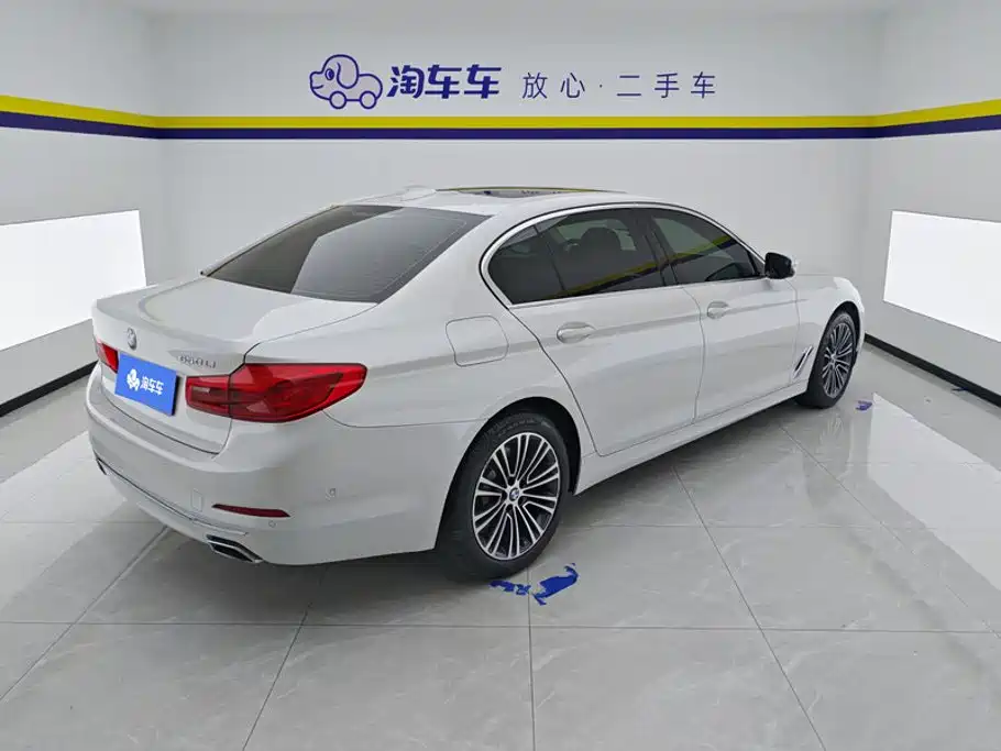 BMW 5 Series 2019
