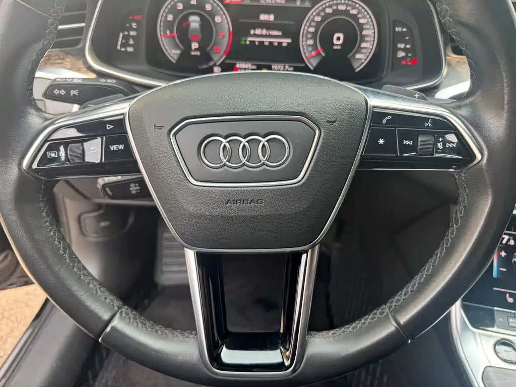 Audi A6L 2021 — фото 17
