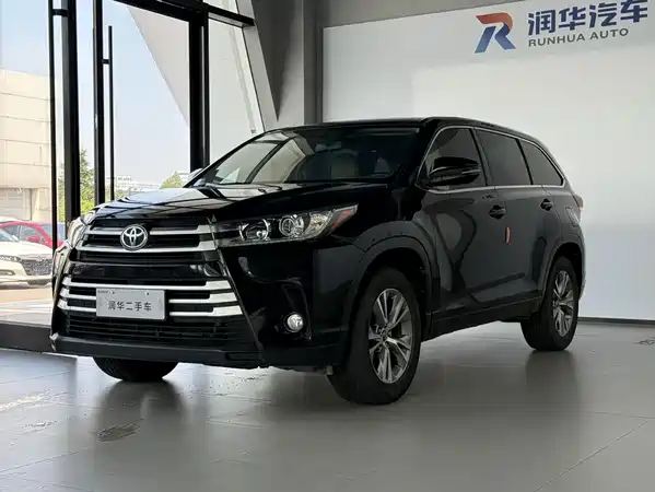 Toyota Highlander 2021