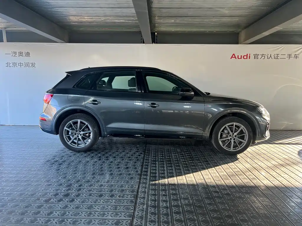 Audi Q5L 2023 — фото 3