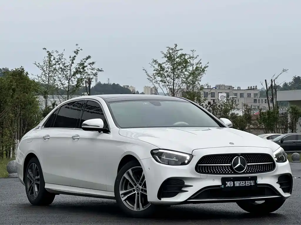 Mercedes-Benz E-Class 2023 — фото 3