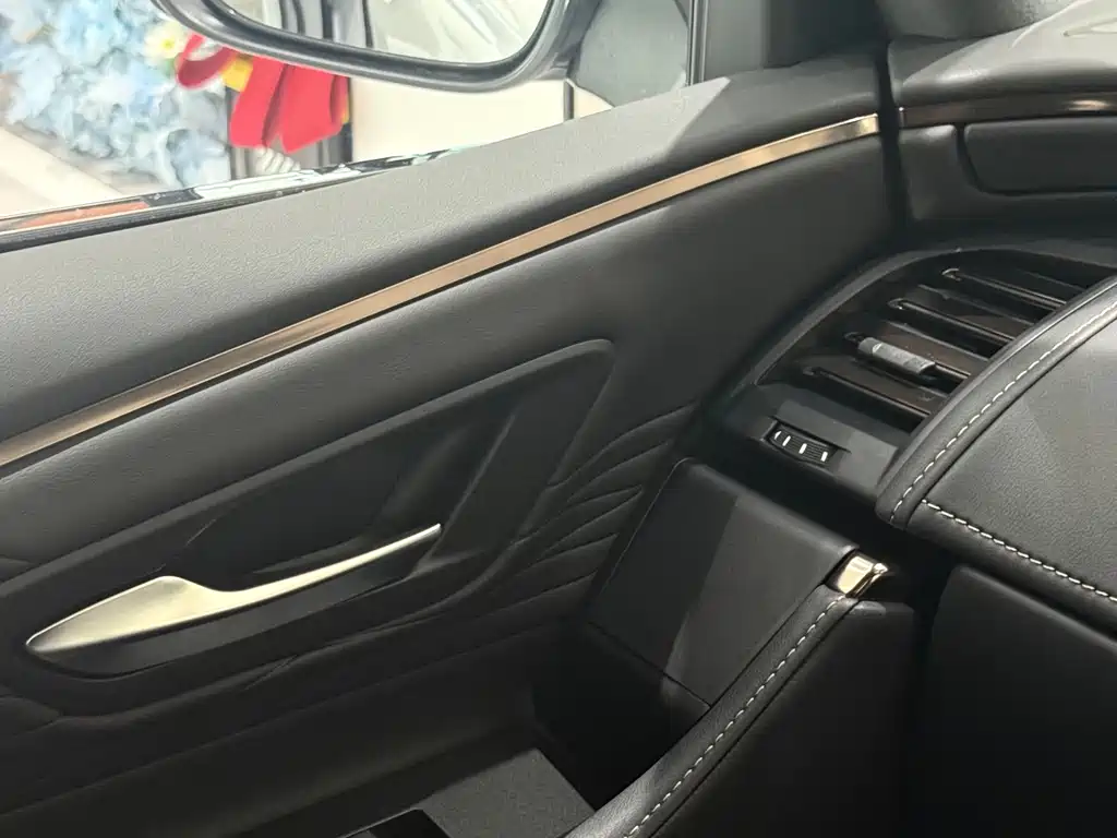 Toyota Alphard 2026 — фото 19