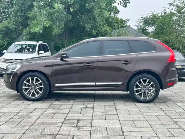 Volvo XC60 2017