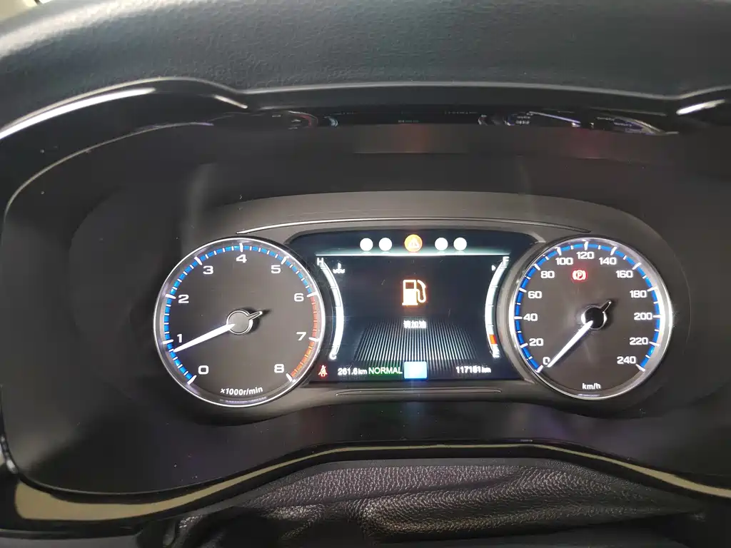 GAC Trumpchi M8 2019 — фото 8