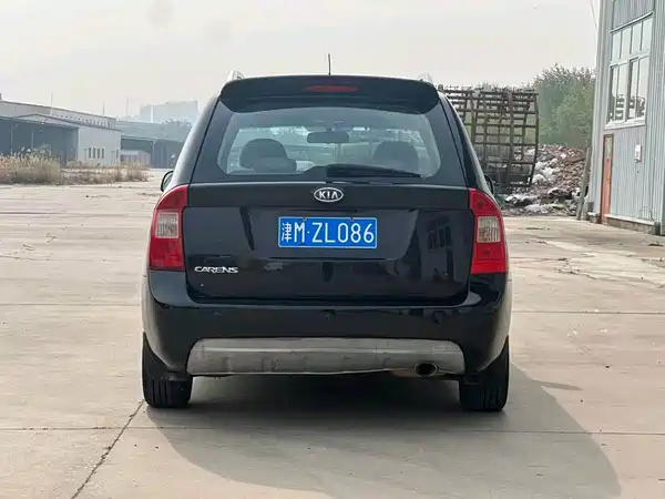 Kia Jiale 2011