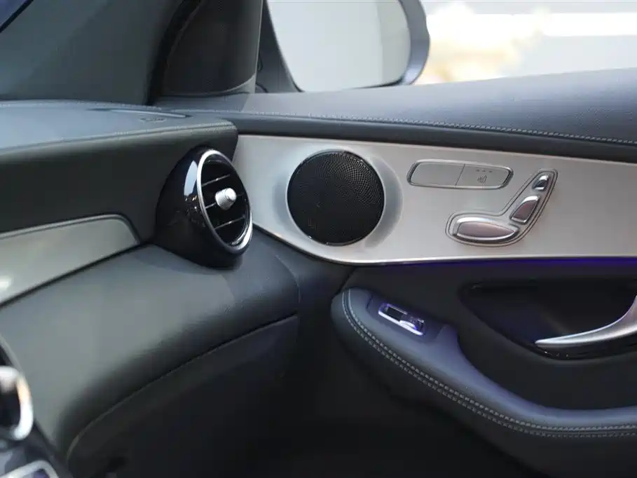Mercedes-Benz GLC Coupe 2021 — фото 20