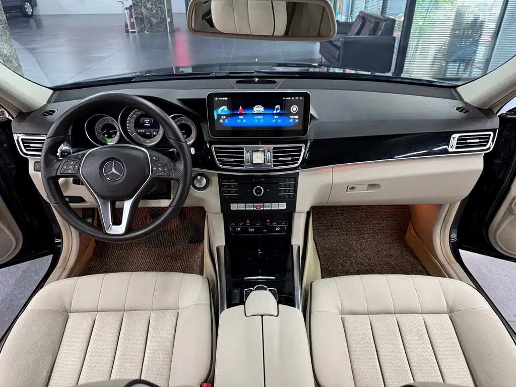Mercedes-Benz E-Class 2016 — фото 13