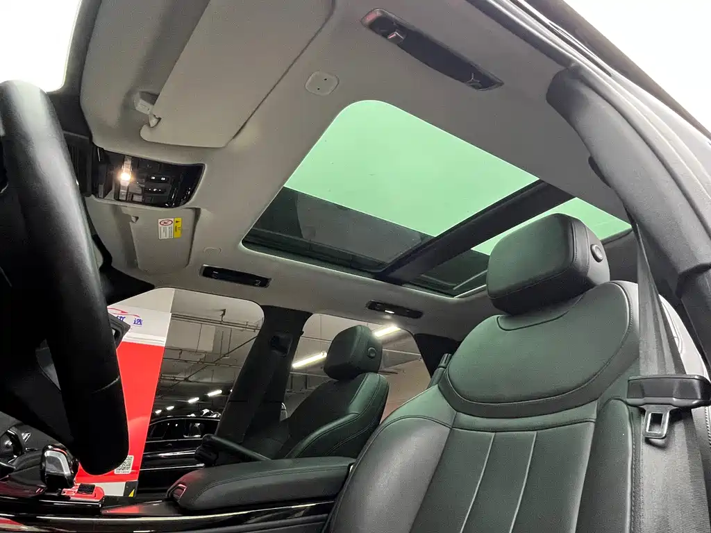 Land Rover Range Rover Sport 2023 — фото 10