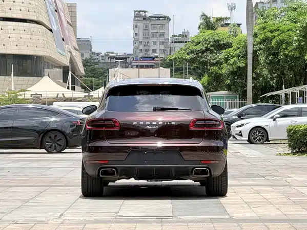 Porsche Macan 2017