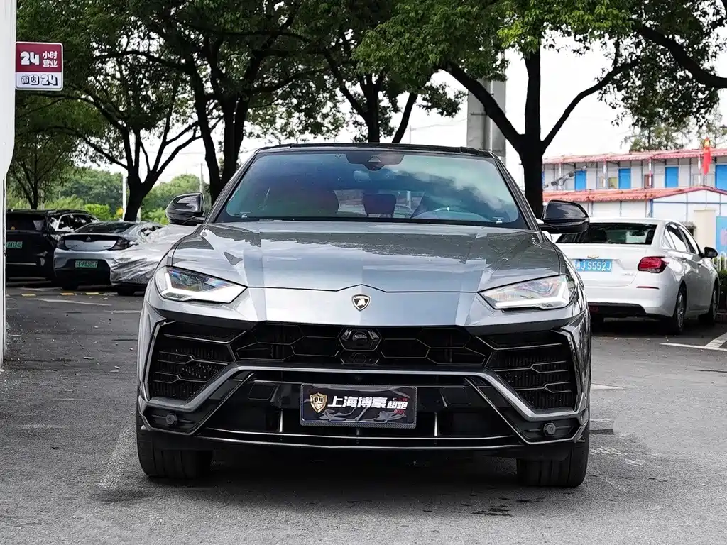 Lamborghini Urus 2019 — фото 2