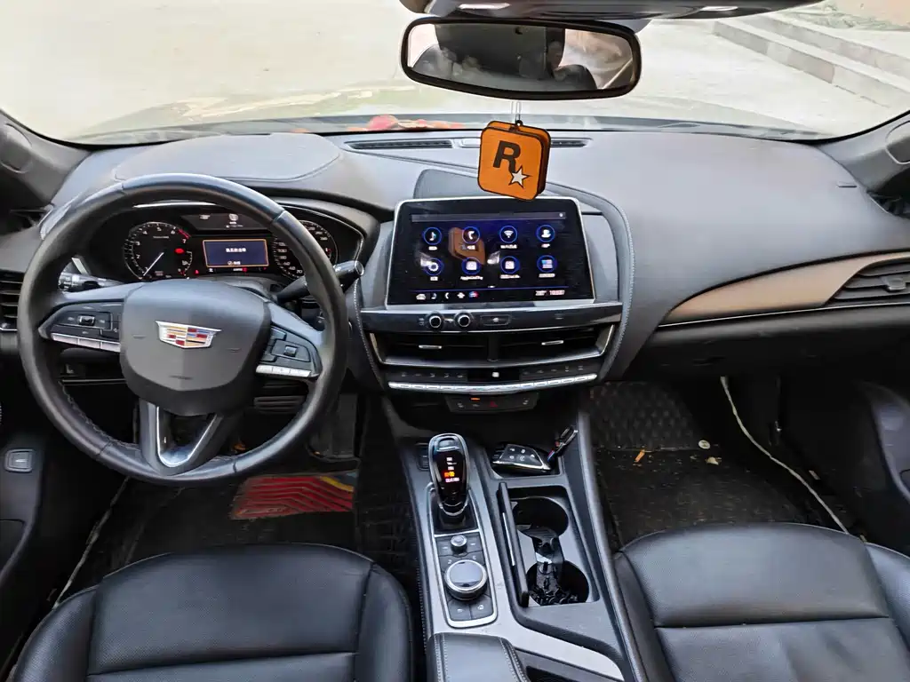 Cadillac CT5 2021 — фото 18