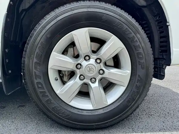 Toyota Prado 2015