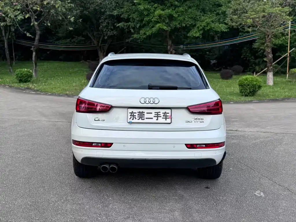 Audi Q3 2017 — фото 15