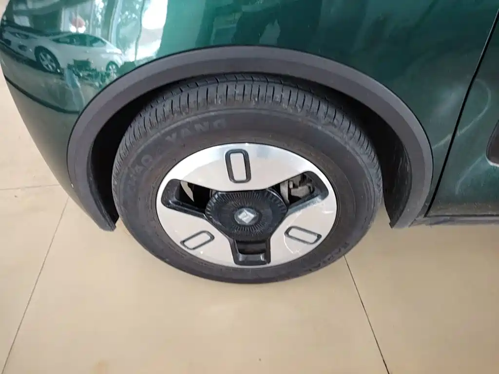 Baojun Kiwi EV 2022 — фото 23