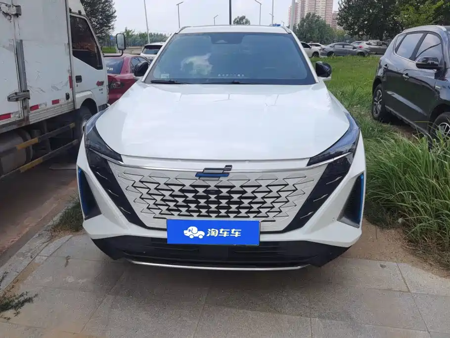 Changan Auchan Z6 New Energy 2024 — фото 2