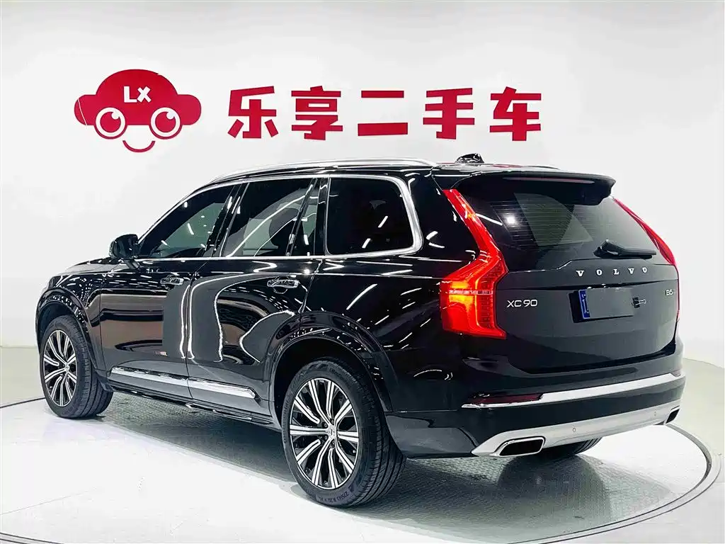Volvo XC90 2021 — фото 5