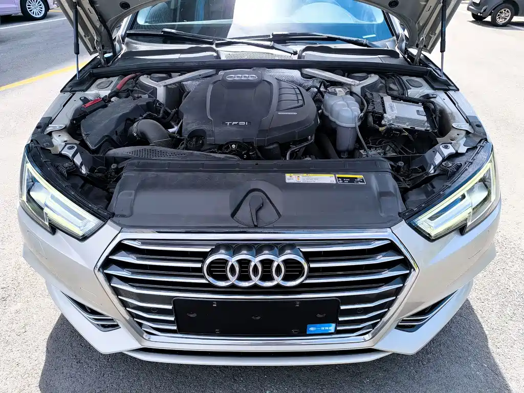 Audi A4L 2020 — фото 24
