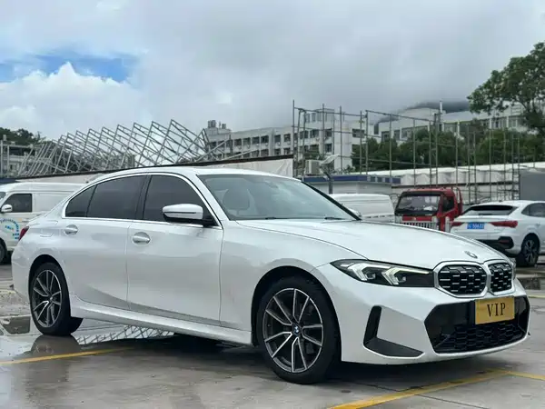 BMW 3 Series 2023