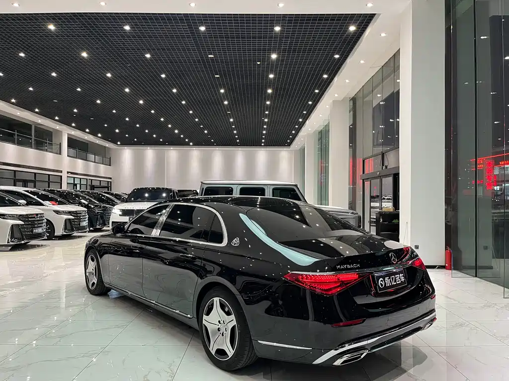 Mercedes-Benz S-Class 2024 — фото 16