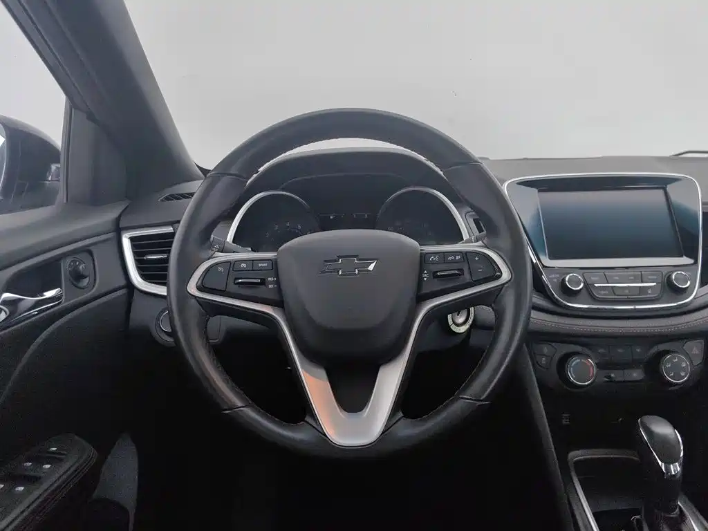Chevrolet Monza 2019 — фото 11