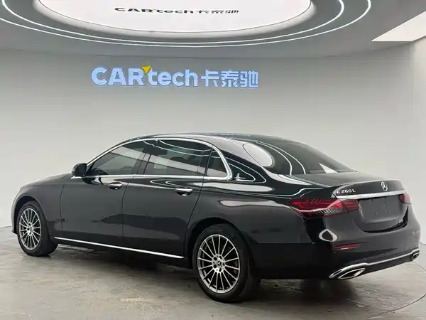 Mercedes-Benz E-Class 2023