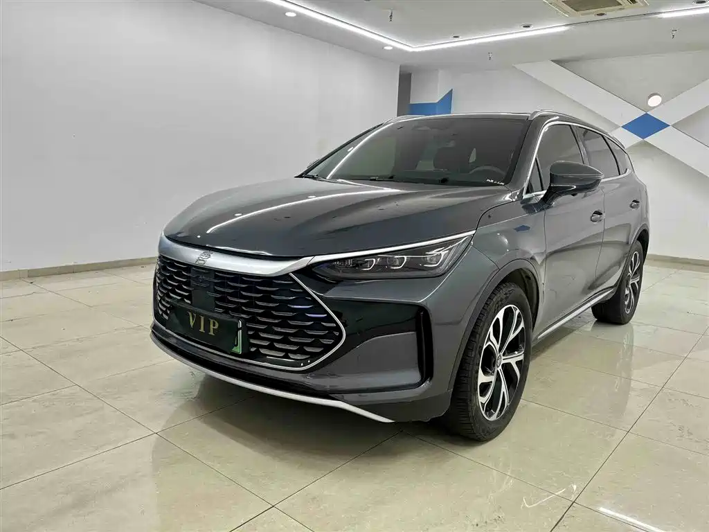 BYD Tang New Energy 2025 — фото 1