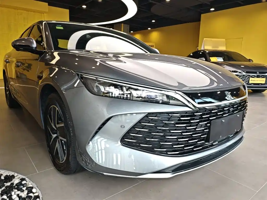 BYD Qin L 2025 — фото 4