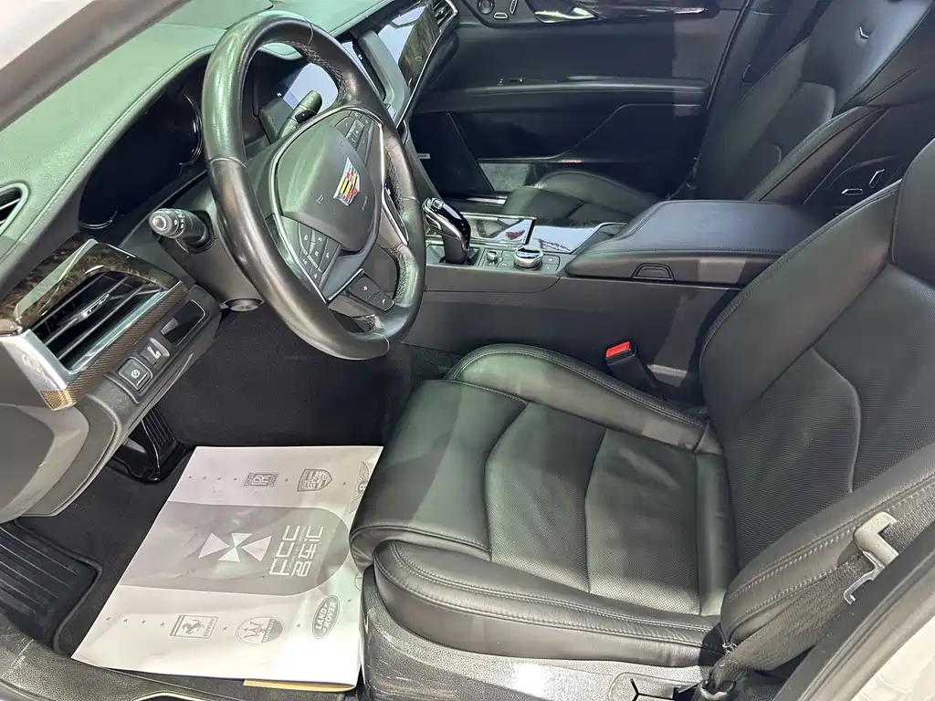 Cadillac CT6 2021 — фото 10