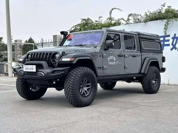 Jeep Gladiator 2025